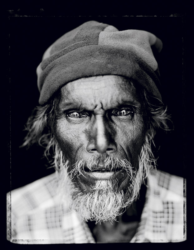 Kariyayya . India . 2004 - Denis Felix Photograph